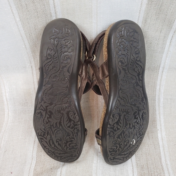 Naot Sandals Ankle Heel Strap Size 39 (L8) - Picture 4 of 7